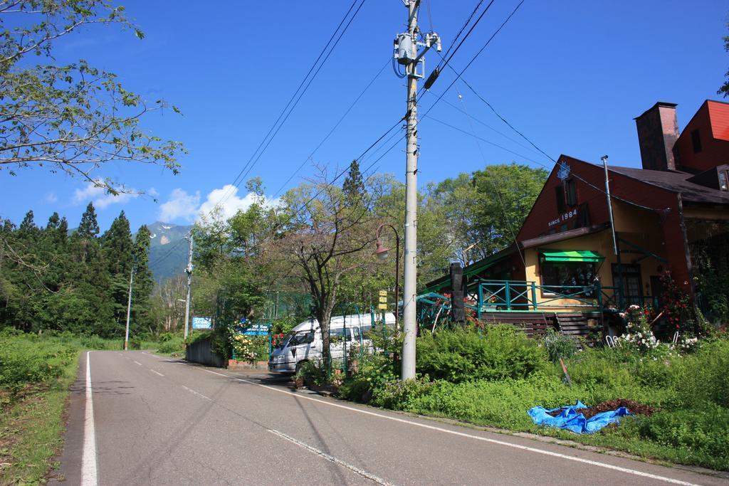 Country Inn Canadian House Myoko Exterior photo