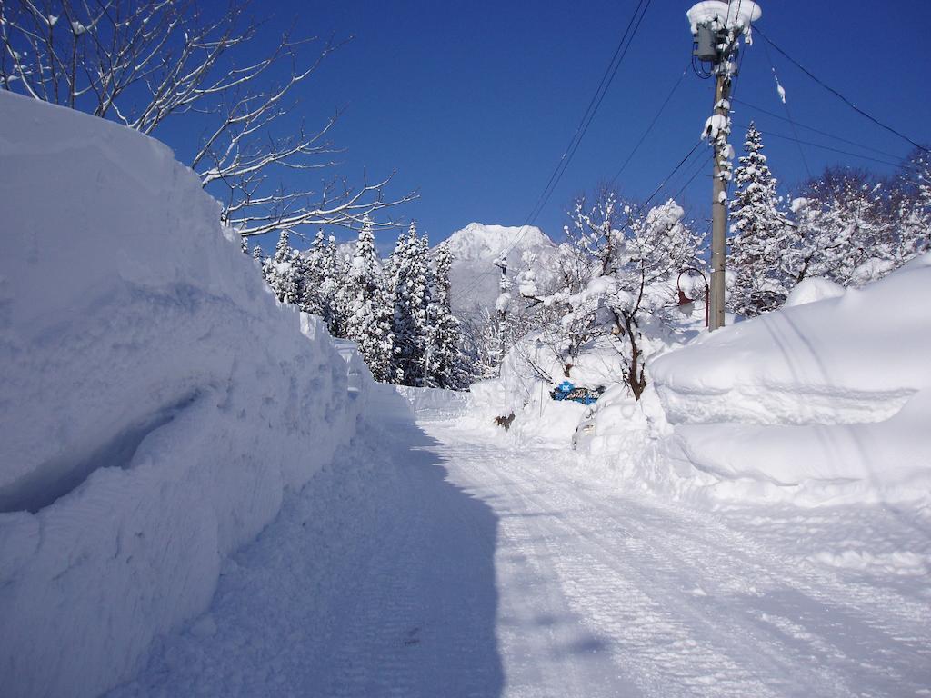 Country Inn Canadian House Myoko Exterior photo